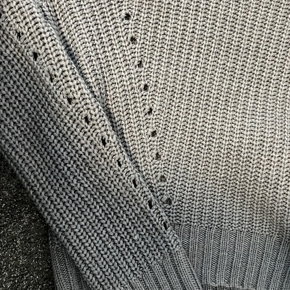 Gray knitted sweater - Picture 3 of 4